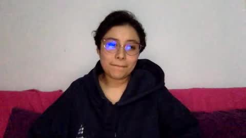 Julieta online show from 12.05.25