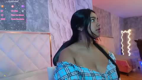 juliieta_tay online show from 06.06.26