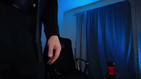 Snapshot of juliusmasters chatting on 01.25.25 JULiUS online show from 01.25.25