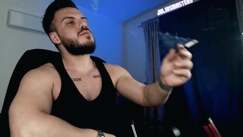 Snapshot of juliusmasters chatting on 02.03.25 JULiUS online show from 02.03.25