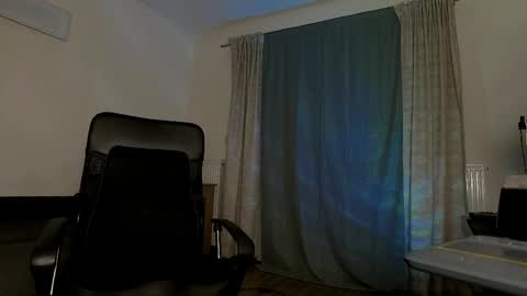 Snapshot of juliusmasters chatting on 02.23.25 JULiUS online show from 02.23.25