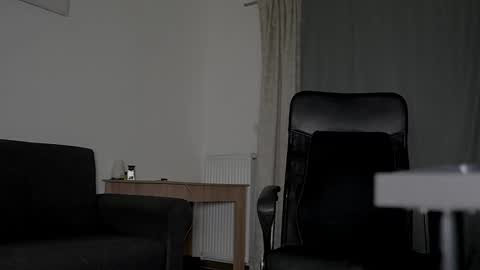 Snapshot of juliusmasters chatting on 10.05.25 JULiUS online show from 10.05.25