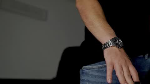 Snapshot of juliusmasters chatting on 10.12.25 JULiUS online show from 10.12.25