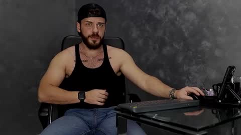 Snapshot of juliusmasters chatting on 10.31.25 JULiUS online show from 10.31.25