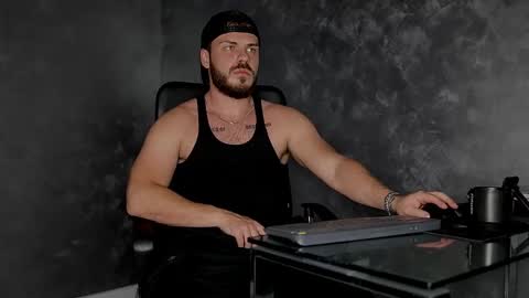 Snapshot of juliusmasters chatting on 11.01.25 JULiUS online show from 11.01.25