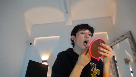 jullian online show from 04.08.26