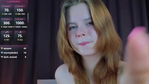 Julie online show from 11.05.25