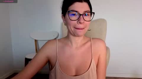 Jully online show from 12.17.25