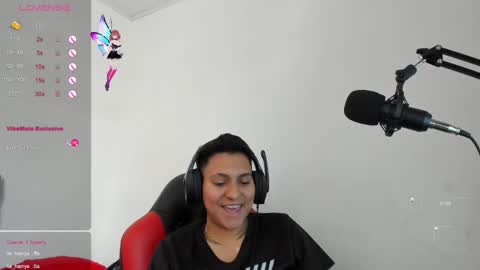 Snapshot of julya_smith_69 chatting on 10.07.25 Julya Smith online show from 10.07.25