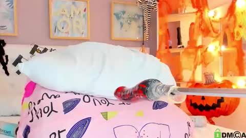 Snapshot of julyanna_ chatting on 10.27.25  Juliana  online show from 10.27.25