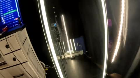 Julie online show from 10.22.25