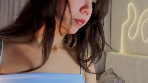 Bella online show from 09.20.25