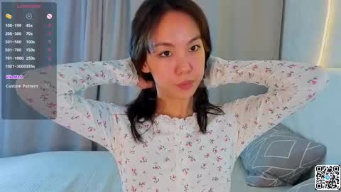 Bella online show from 09.26.25