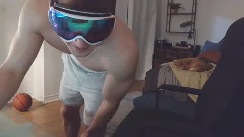 Snapshot of juniormadison69 chatting on 02.16.25 Junior Madison online show from 02.16.25