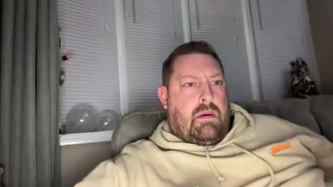 Snapshot of junky345 chatting on 12.01.24 Junky online show from 12.01.24