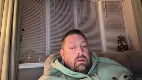 Snapshot of junky345 chatting on 12.02.24 Junky online show from 12.02.24