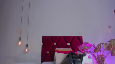 Snapshot of jupiterfoxxxx chatting on 09.09.25 Jupiter Fox online show from 09.09.25