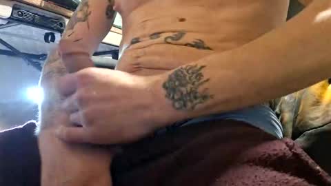 jusntym online show from 11.28.25