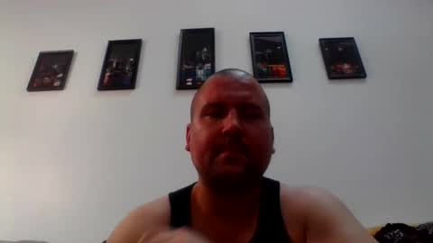Snapshot of just1more5 chatting on 10.11.25 just1more5 online show from 10.11.25