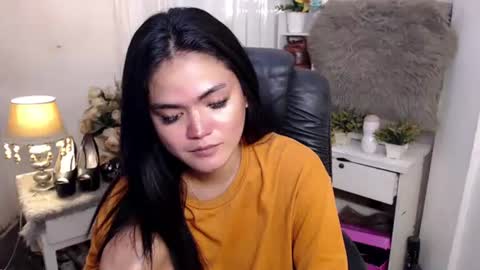 MY IG aleahgomez17 online show from 12.11.24