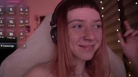 Snapshot of just_busking chatting on 01.11.25 Julia online show from 01.11.25