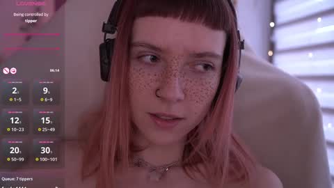 Snapshot of just_busking chatting on 01.11.25 Julia online show from 01.11.25