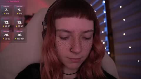 Snapshot of just_busking chatting on 01.12.25 Julia online show from 01.12.25