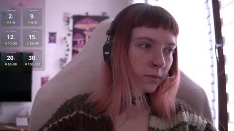 Snapshot of just_busking chatting on 02.05.25 Julia online show from 02.05.25