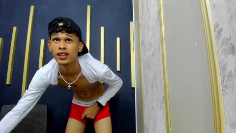 Snapshot of just_d4v7 chatting on 10.08.25 JUST online show from 10.08.25