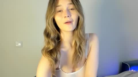 Jeni online show from 12.19.24