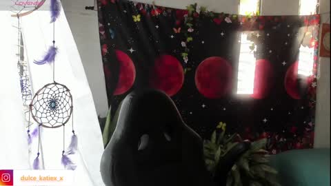 Snapshot of just_katiex chatting on 01.14.25 Sofia online show from 01.14.25