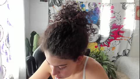 Snapshot of just_katiex chatting on 01.25.25 Sofia online show from 01.25.25