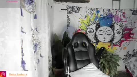 Snapshot of just_katiex chatting on 02.20.25 Sofia online show from 02.20.25