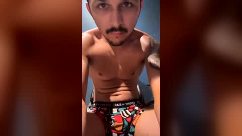 Snapshot of justadaddyboy chatting on 06.18.26 justadaddyboy online show from 06.18.26