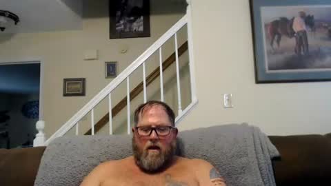 Snapshot of justaguyandnaked chatting on 07.08.26 justaguyandnaked online show from 07.08.26