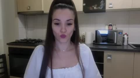 Snapshot of justanneagain chatting on 07.10.26 JustAnne online show from 07.10.26
