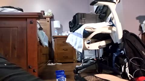 Tohiptwoquit online show from 02.19.25