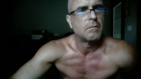 Snapshot of justaskforbiga chatting on 07.01.26 Tohiptwoquit online show from 07.01.26