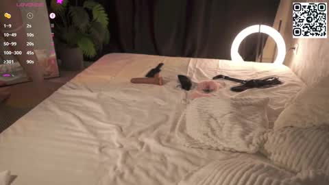 Snapshot of justbarbie chatting on 02.09.26 Alexa online show from 02.09.26