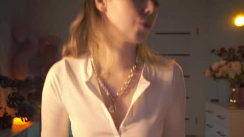 Snapshot of justbarbie chatting on 05.18.26 Alexa online show from 05.18.26