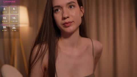 Snapshot of justbarbie_new_ chatting on 02.04.25 Katarina online show from 02.04.25