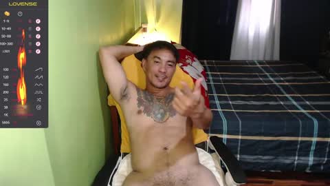 Snapshot of justcallmekarl chatting on 05.07.26 Karl online show from 05.07.26