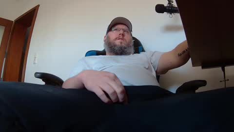 Just Flo ---  online show from 03.03.25