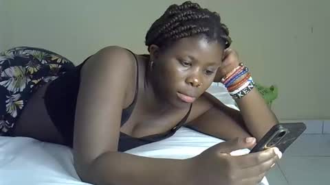 Snapshot of justforyou2030 chatting on 09.13.25 justforyou2030 online show from 09.13.25