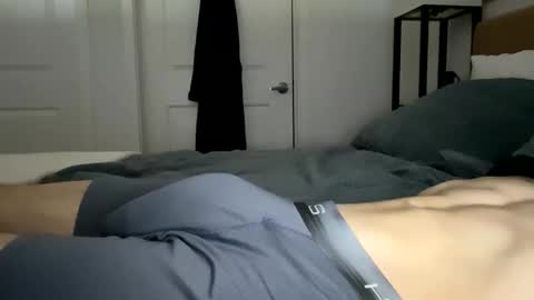 Justhangin9 online show from 03.08.26