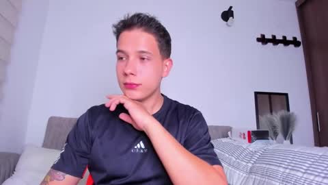 Snapshot of justin_biker chatting on 03.01.25 justin_biker online show from 03.01.25