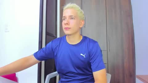 Snapshot of justin_biker chatting on 01.09.26 justin_biker online show from 01.09.26