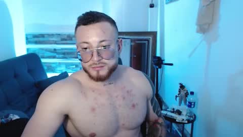 justin_mackenlly online show from 03.11.26