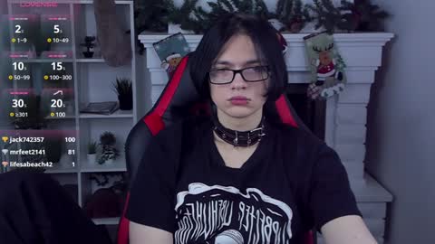 Snapshot of justin_twinkboy chatting on 12.23.24 JUSTIN online show from 12.23.24