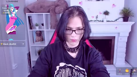 Snapshot of justin_twinkboy chatting on 02.10.25 JUSTIN online show from 02.10.25